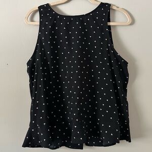 Black Sleeveless Blouse White Triangle Print Flowy Tank Top Women’s Size (S)